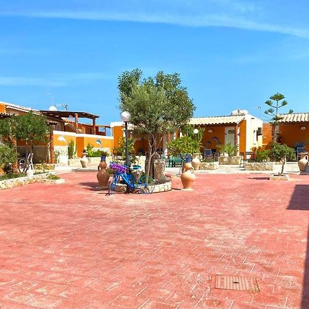 Residence La Conchiglia Lampedusa Bagian luar foto