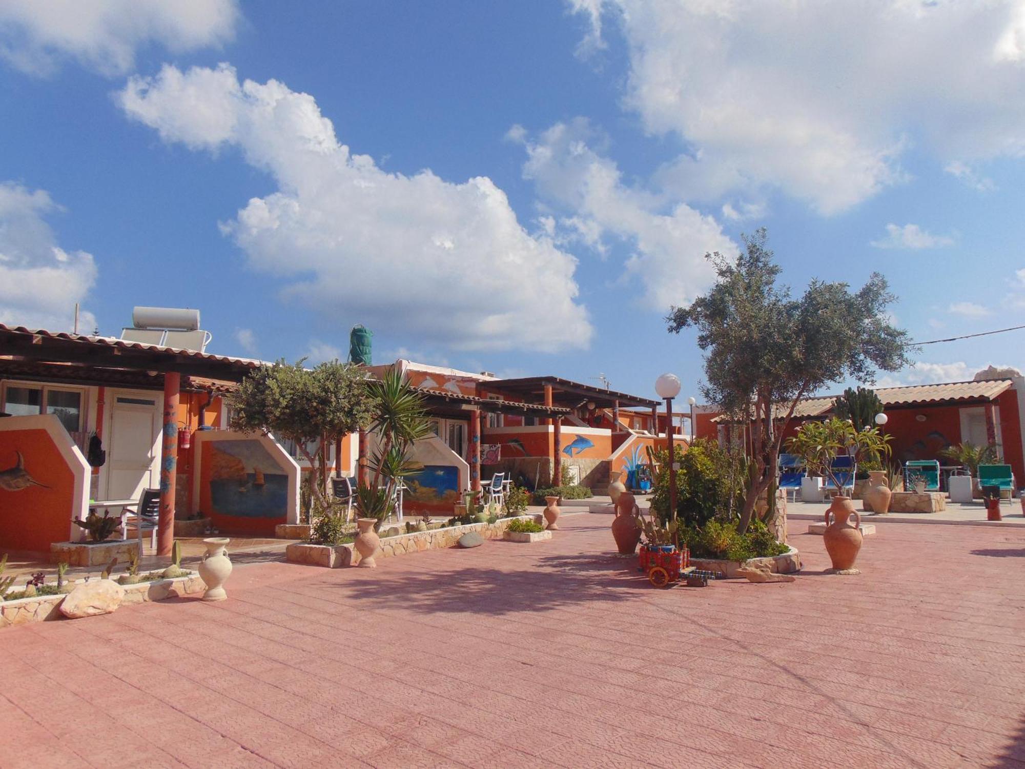 Residence La Conchiglia Lampedusa Bagian luar foto